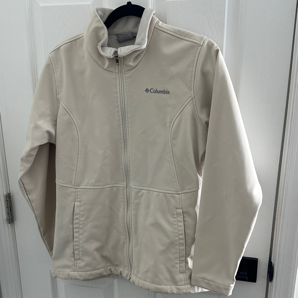 Columbia Light Tan Zip-Up Jacket